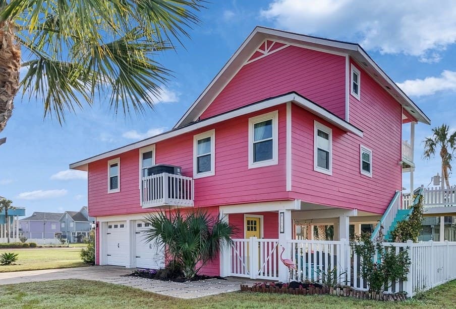Furnished beach house in Galveston, Texas